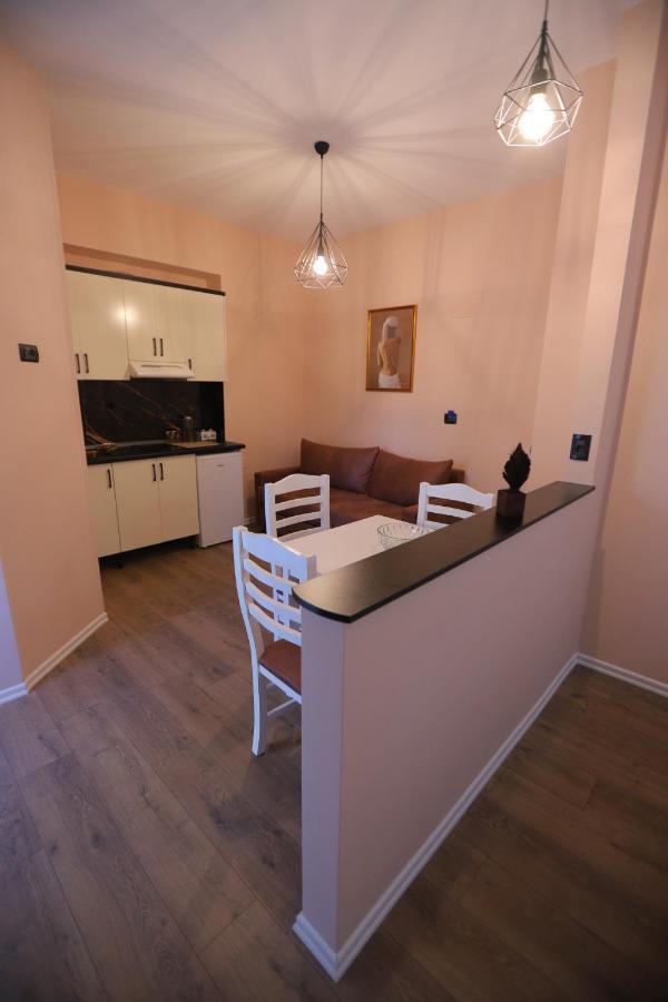 D1 Rooms & Apartments تيرانا المظهر الخارجي الصورة